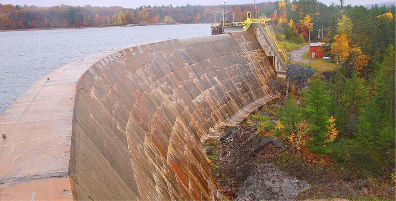 Contract worker dies at UPPCO's Hoist Dam